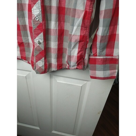 Eighty Eight Men's Red Grey Check Long Sleeve Shirt. Size S - Picture 9 of 10